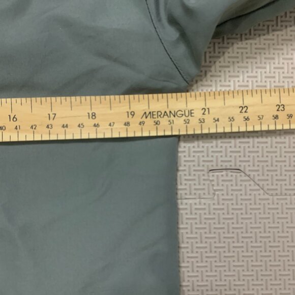 Vintage M&M’s Nascar Joe Gibbs #18 Racing Full Zip Hooded Jacket Gray Sz S - Picture 6 of 8